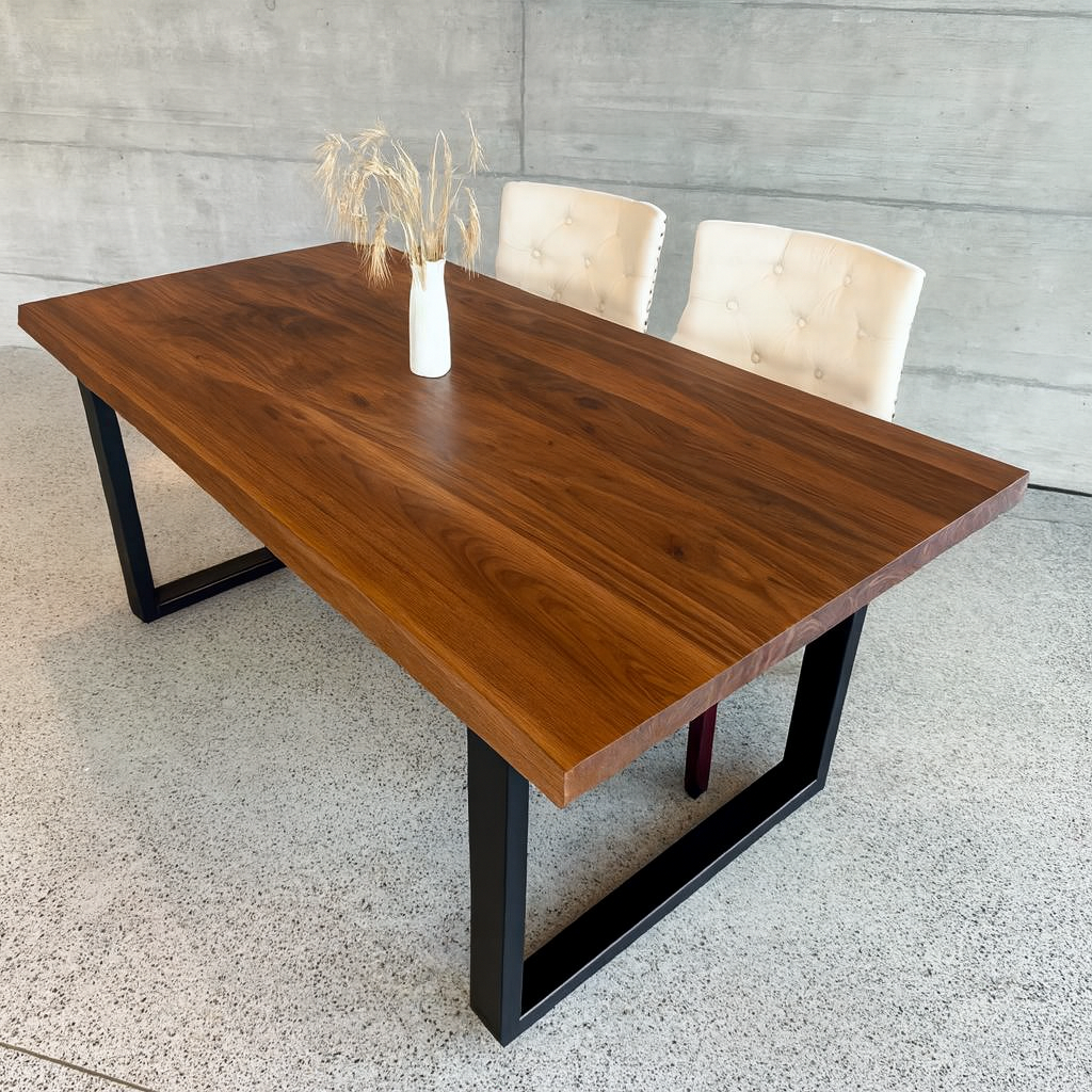 Solid acacia wood table Teramo